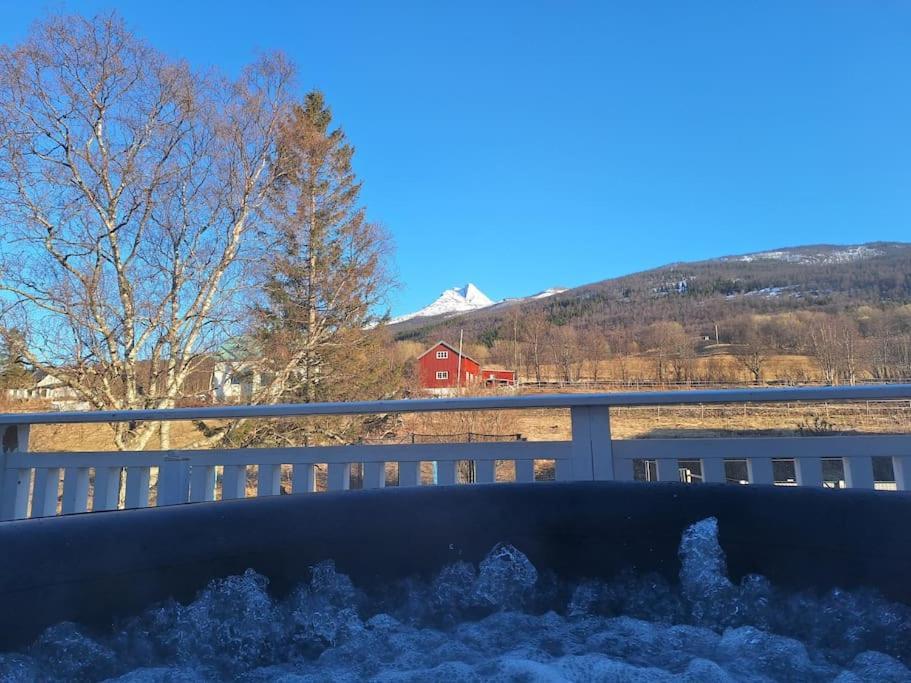 Farmroom With Sauna And Aurora Narvik Exterior photo